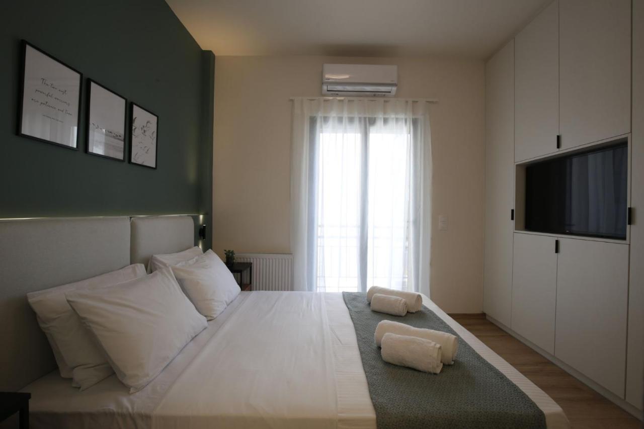 Io Suites Athens Exterior photo