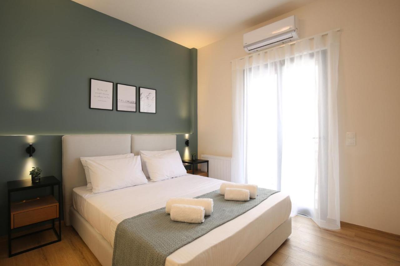 Io Suites Athens Exterior photo