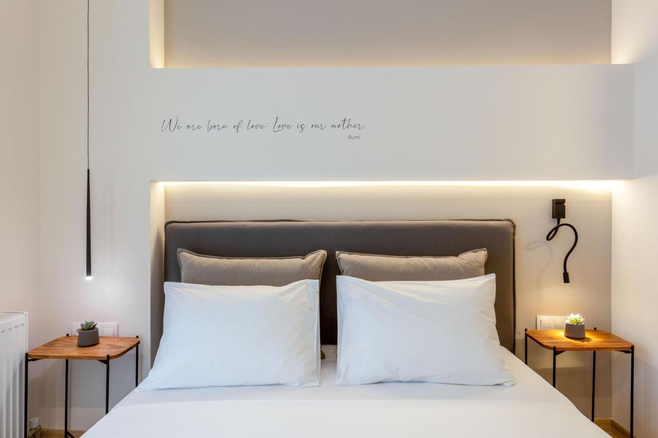 Io Suites Athens Exterior photo