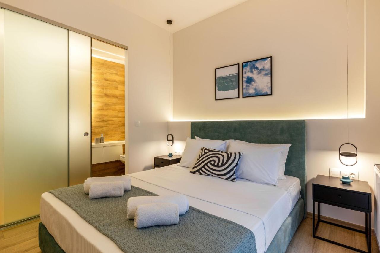 Io Suites Athens Exterior photo